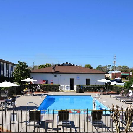 Americas Best Value Inn & Suites-Фолі Екстер'єр фото