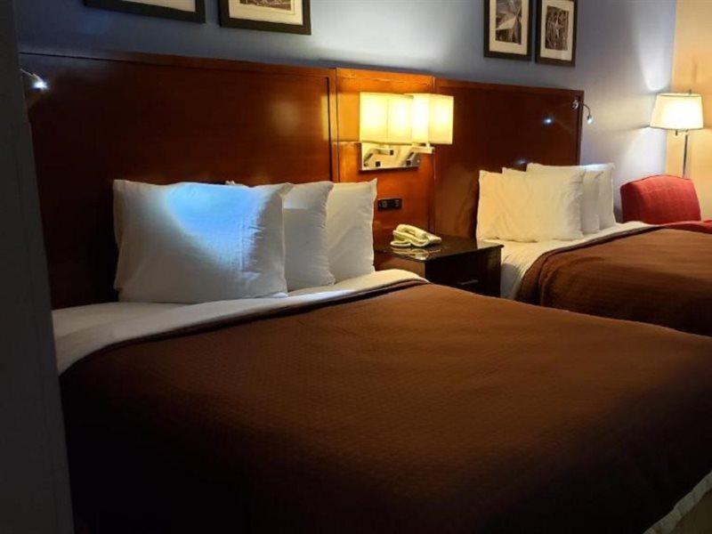 Americas Best Value Inn & Suites-Фолі Екстер'єр фото
