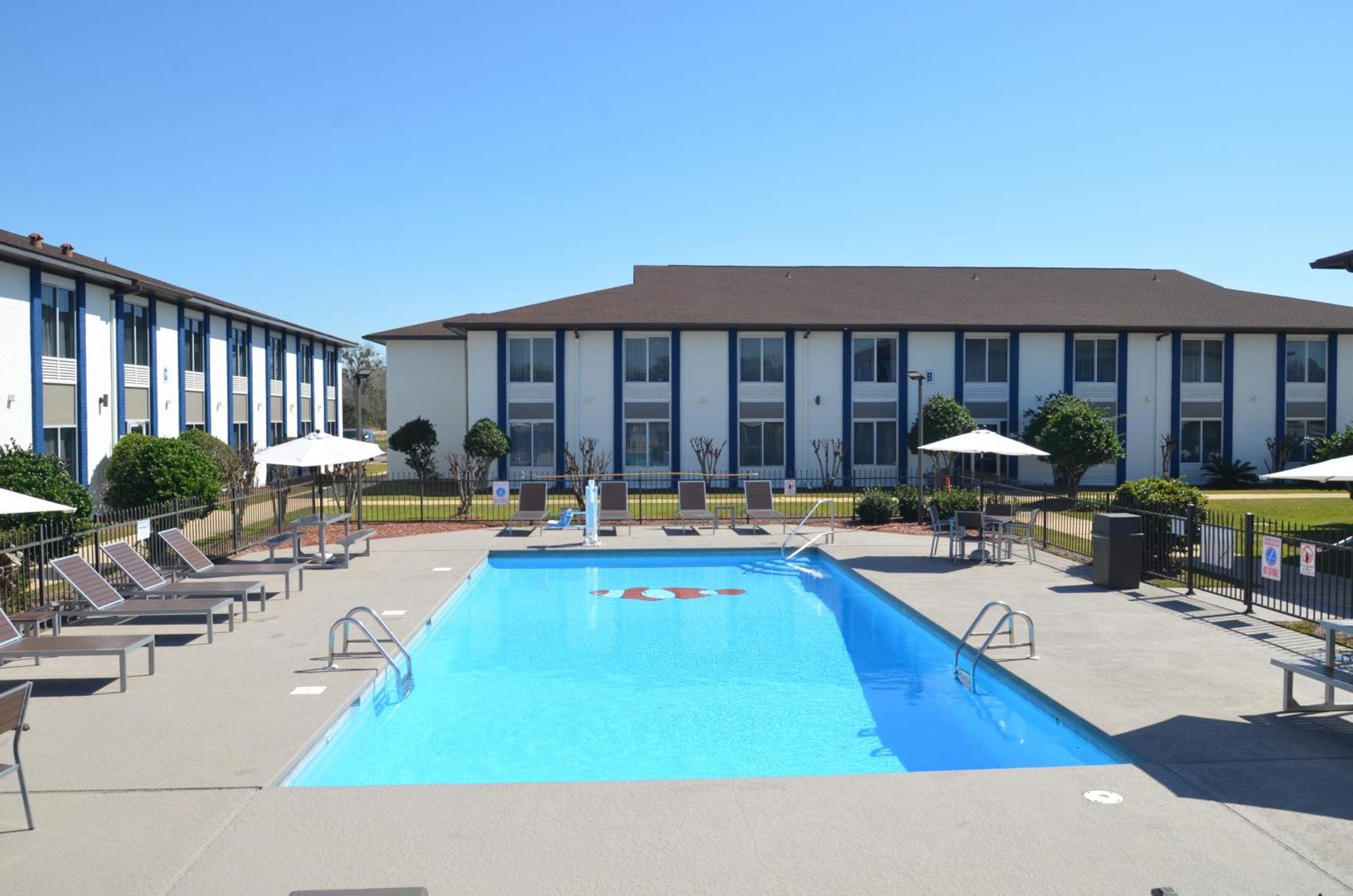 Americas Best Value Inn & Suites-Фолі Екстер'єр фото