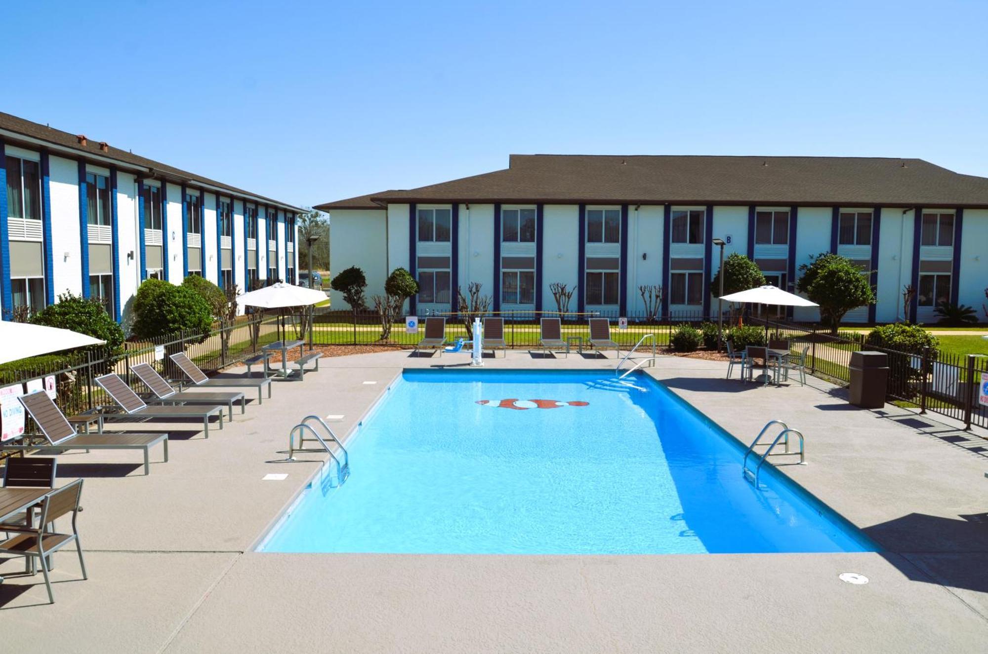 Americas Best Value Inn & Suites-Фолі Екстер'єр фото