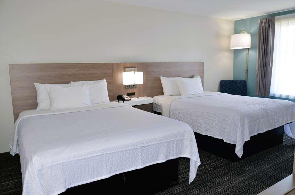 Americas Best Value Inn & Suites-Фолі Номер фото