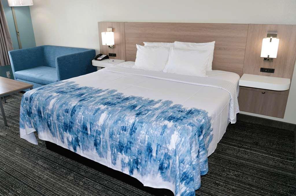 Americas Best Value Inn & Suites-Фолі Номер фото